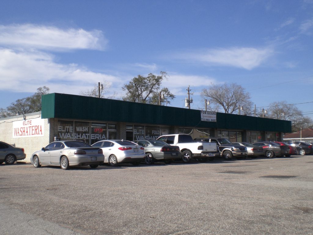 816 Uvalde 100 Leased Orange Commercial